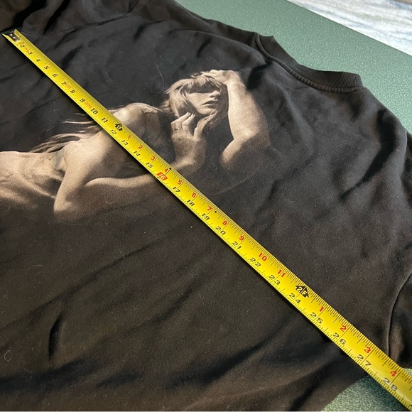 Taylor Swift The Tortured Poets Department Crewneck - Picture 4 of 7